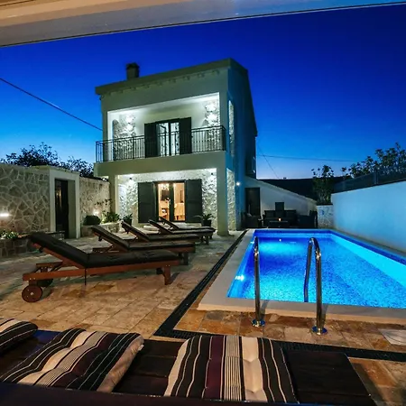 Villa My Dalmatia - Castelo Coza With Private Pool Vinjerac